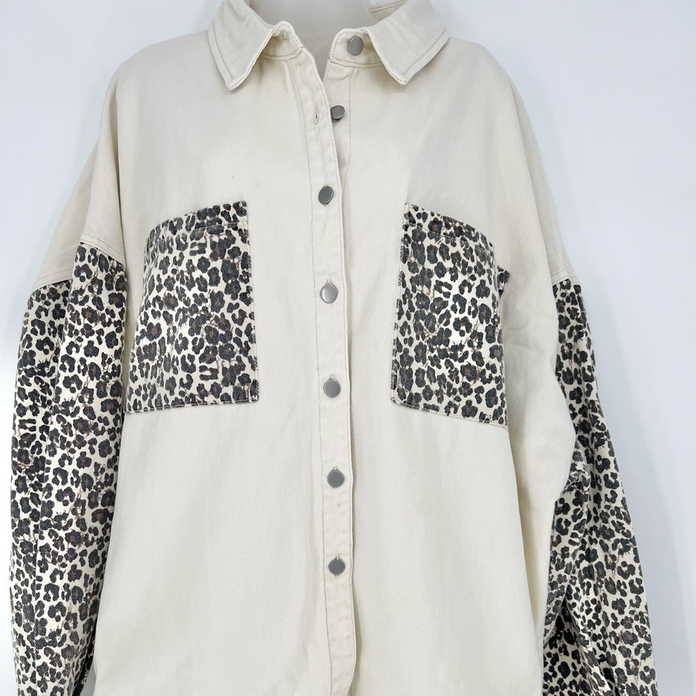 POL Cream Leopard Print Blouse